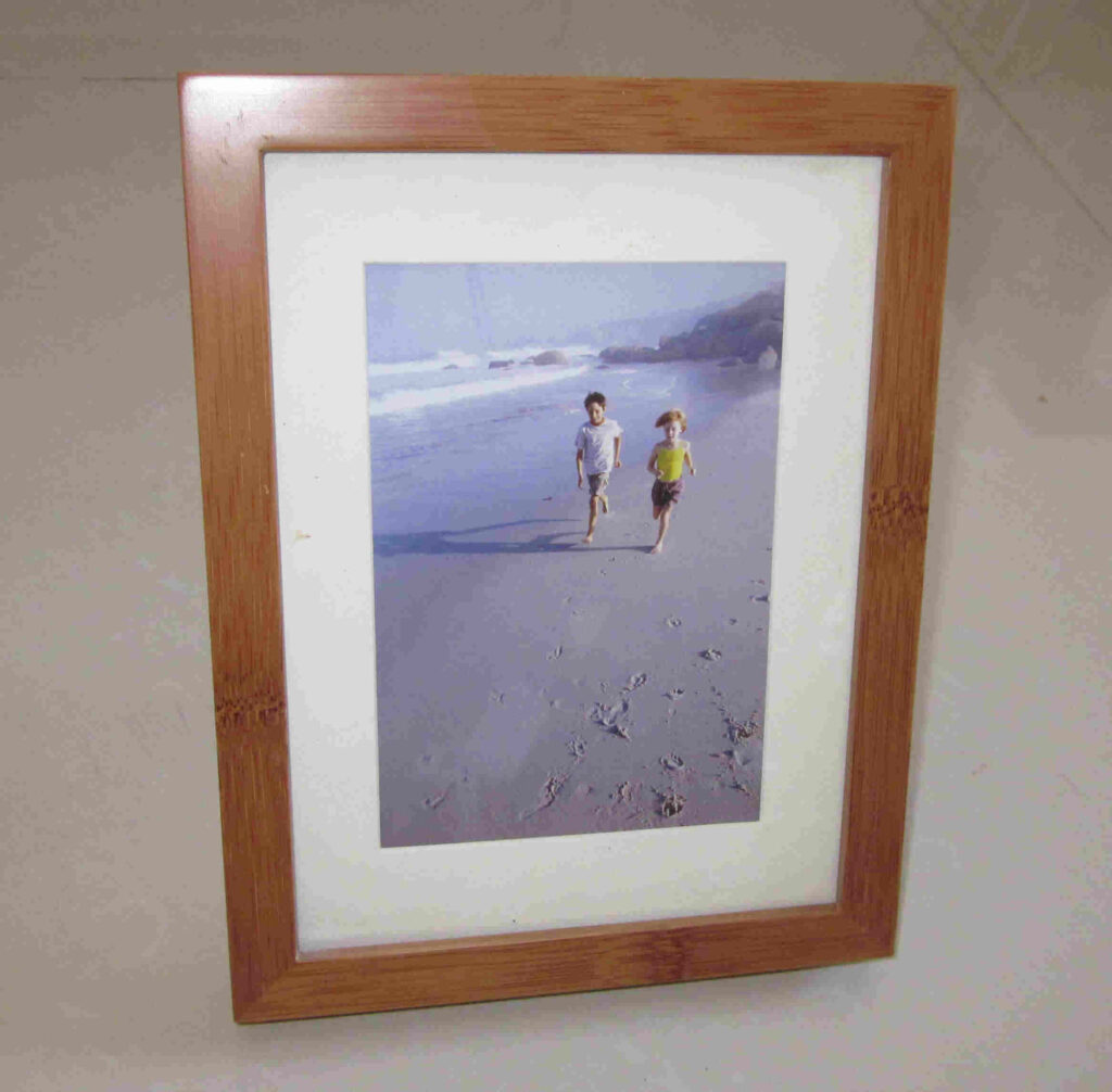 eco-friendly bamboo picture frames